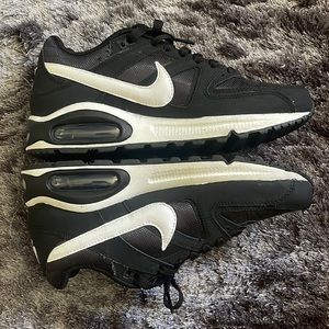 👟 NIKE AIR MAX ✨ SIZE 8.5
